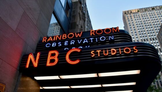 Nowe media w sztuce - jak zmieniają odbiorców i twórców?